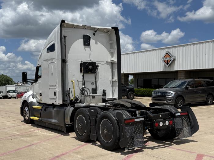 2021 Kenworth T680-4