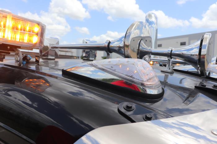 2024 Peterbilt 567-37