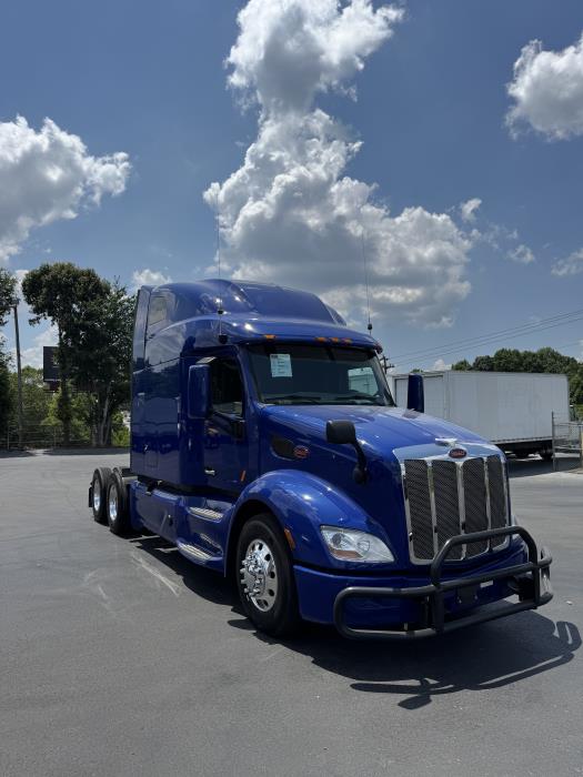 2022 Peterbilt 579-7