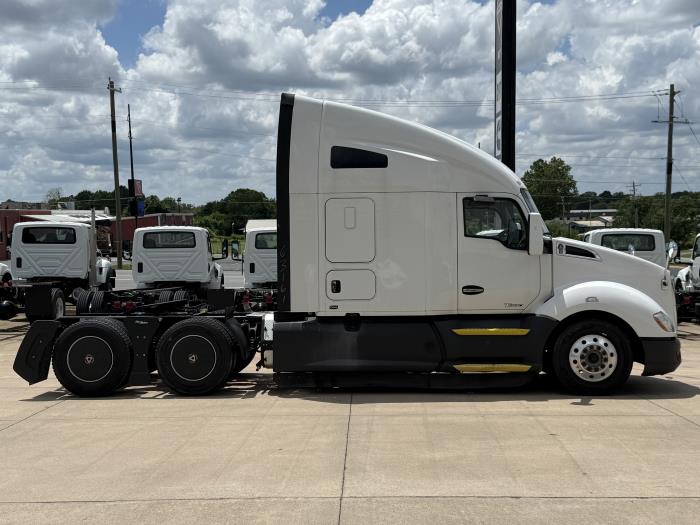 2021 Kenworth T680-7