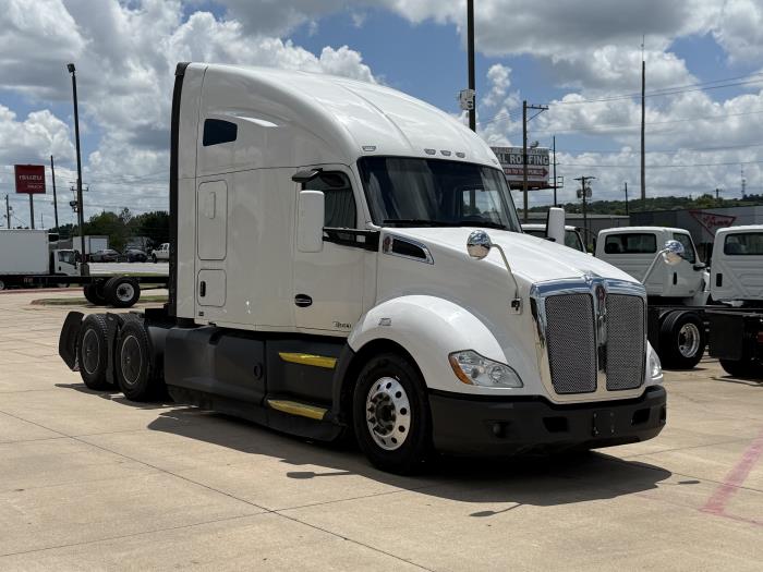2021 Kenworth T680-8