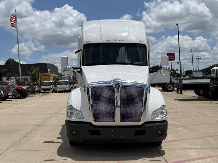 2021 Kenworth T680-9