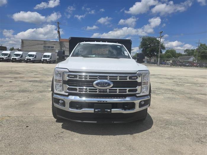 2025 Ford F-550-9