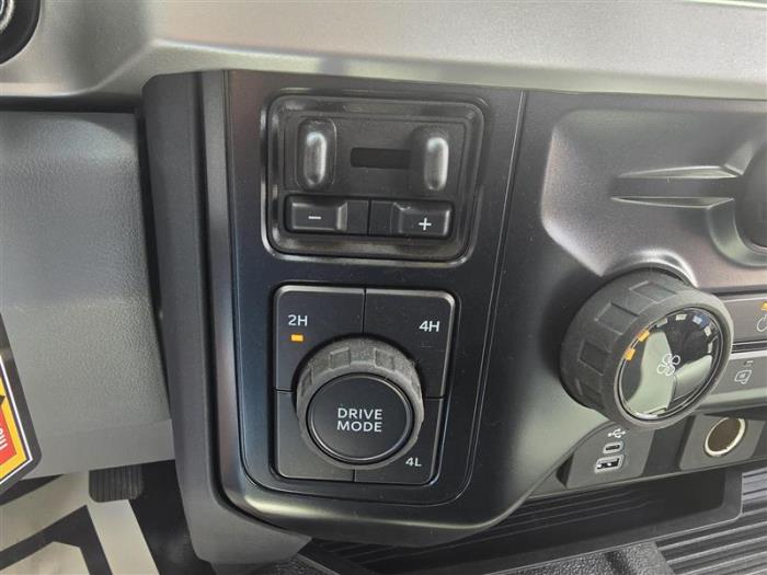 2025 Ford F-550-24