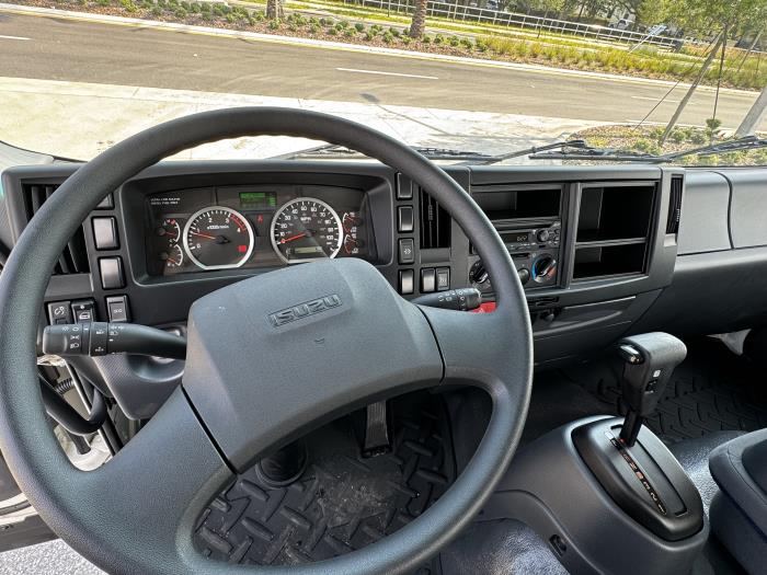 2025 Isuzu FTR-10