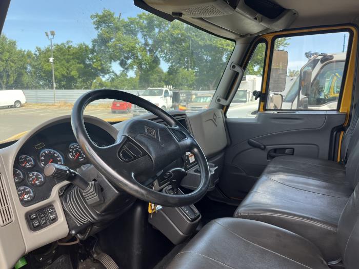 2019 International 4300-10
