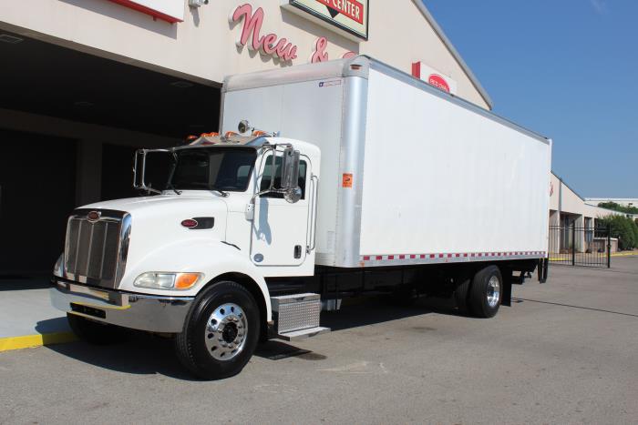 2016 Peterbilt 337-1
