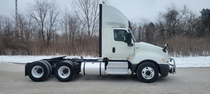 2021 International LT625-6
