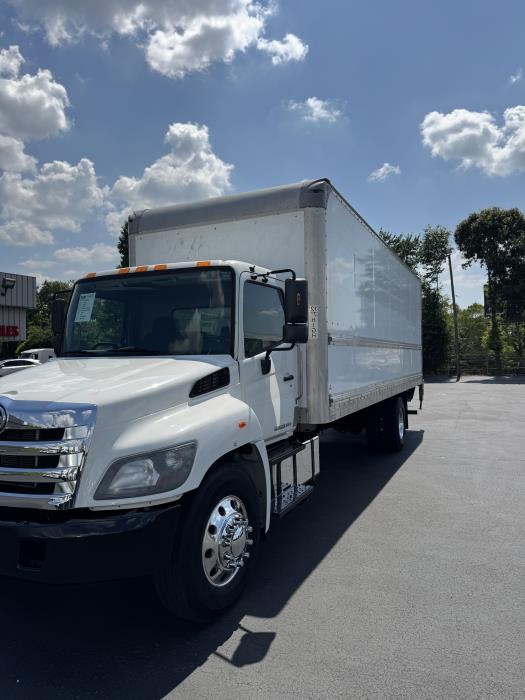2019 Hino 268A-1