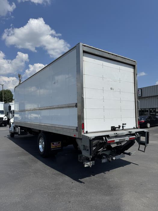 2019 Hino 268A-3