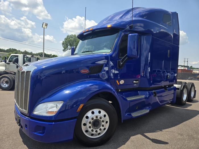 2022 Peterbilt 579-20