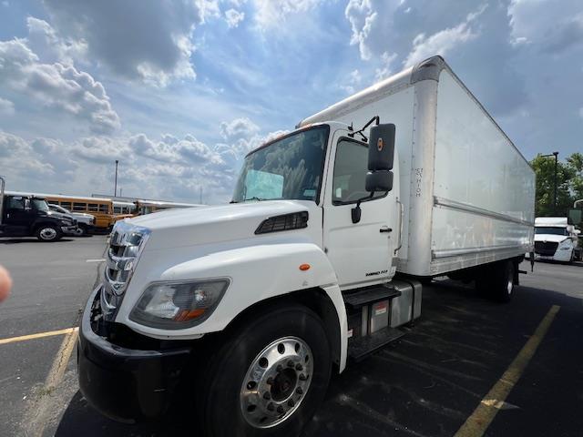 2019 Hino 268A-1