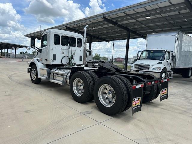 2020 Peterbilt 567-3