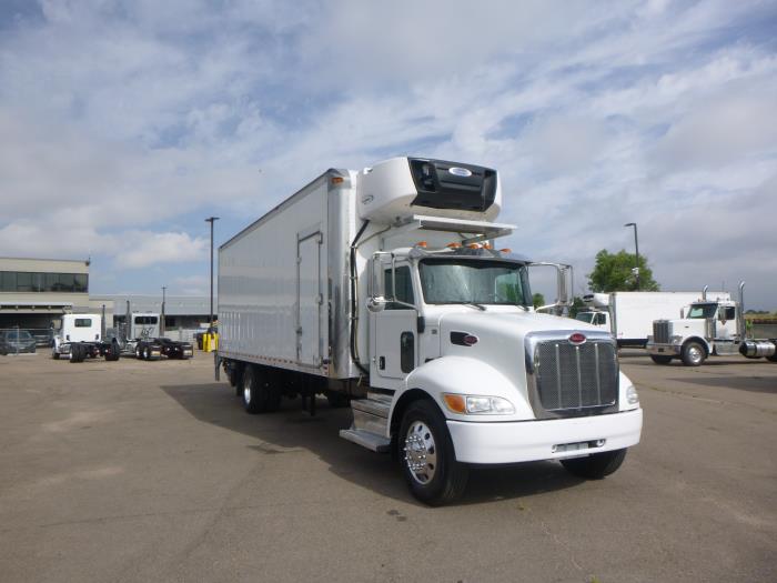 2020 Peterbilt 337-2