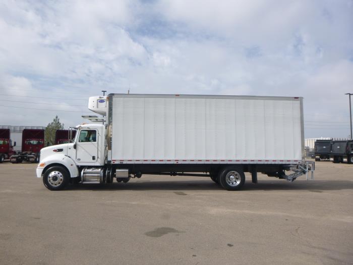 2020 Peterbilt 337-4