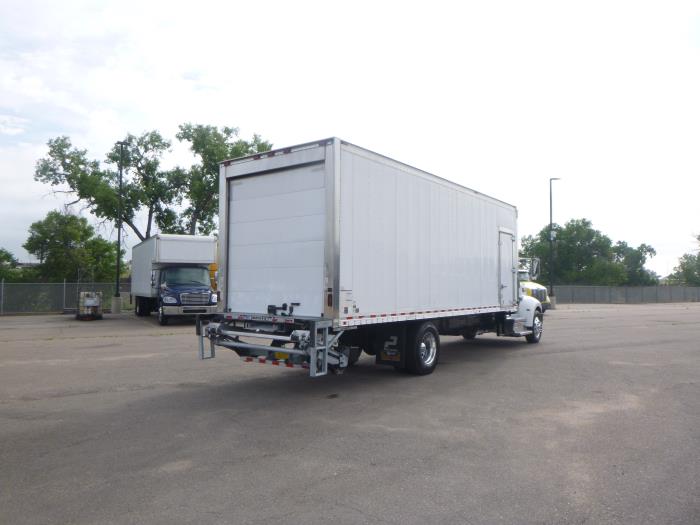 2020 Peterbilt 337-7