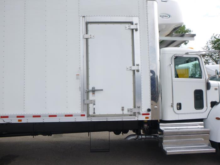 2020 Peterbilt 337-9