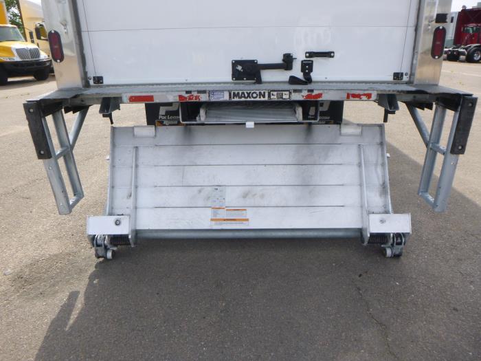 2020 Peterbilt 337-10