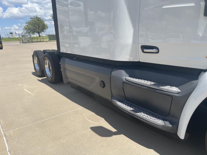 2021 Peterbilt 579-4