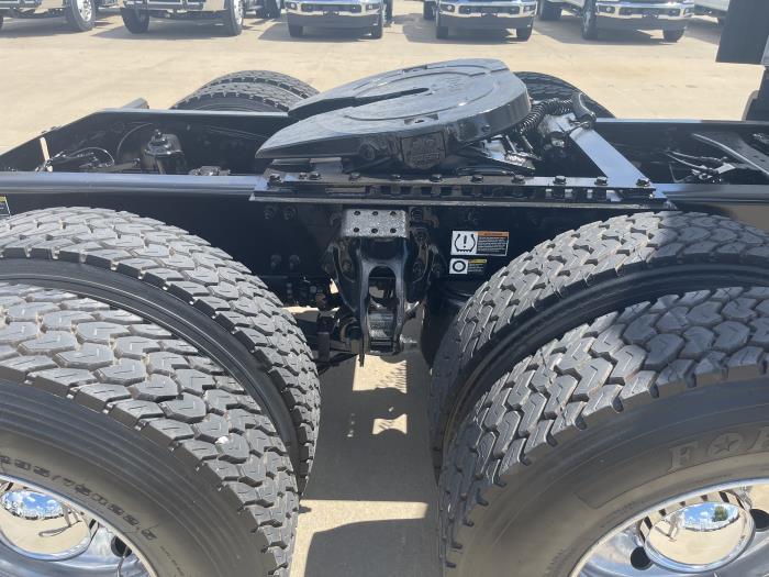 2021 Peterbilt 579-6