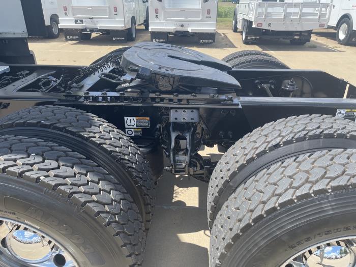2021 Peterbilt 579-11