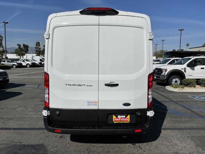 2025 Ford Transit-250-3