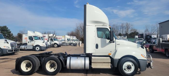 2021 International LT625-6