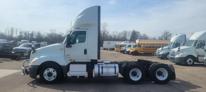 2021 International LT625-1