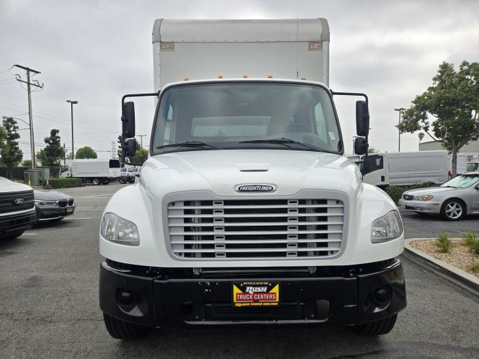 2018 Freightliner Business Class M2 106-7