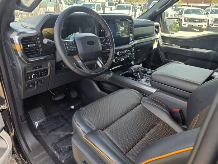 2025 Ford F-150-14