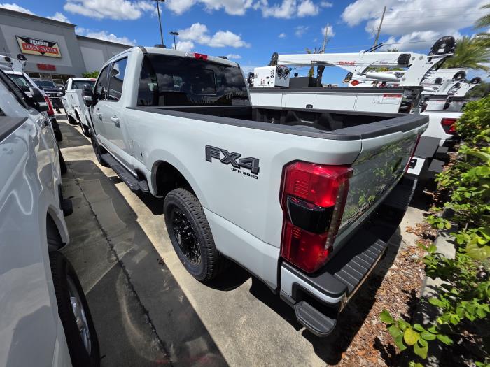 2025 Ford F-250-6