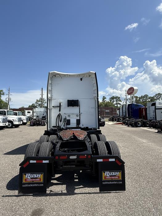 2022 Peterbilt 579-4