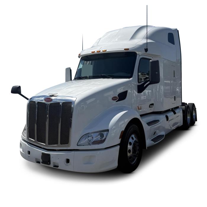2022 Peterbilt 579-0