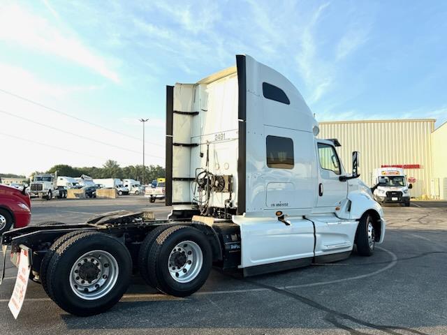 2021 International LT625-13