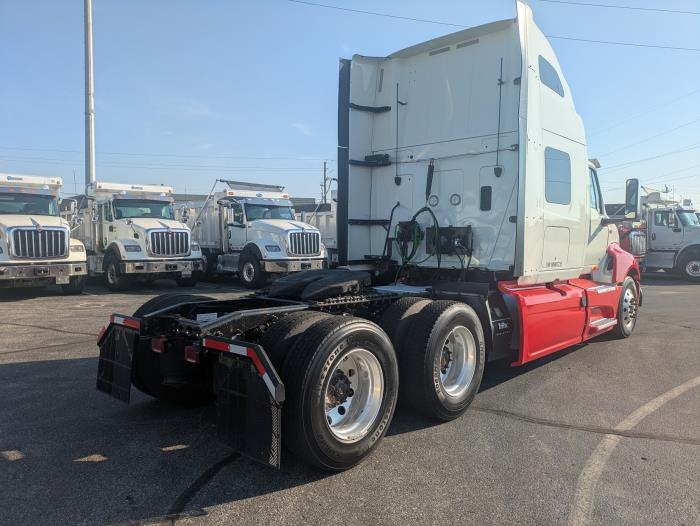 2022 International LT625-7