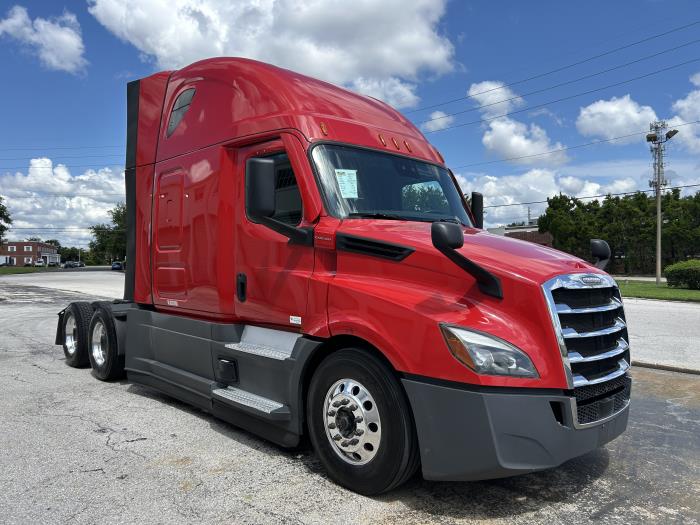 2022 Freightliner Cascadia-9