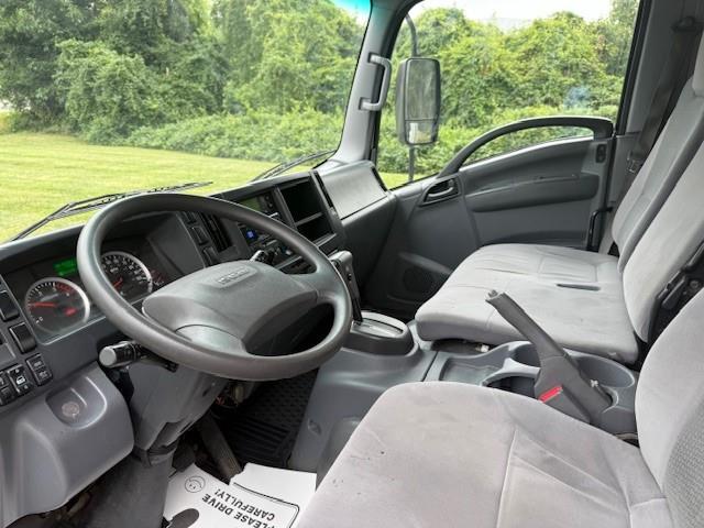 2017 Isuzu NPR-XD-7