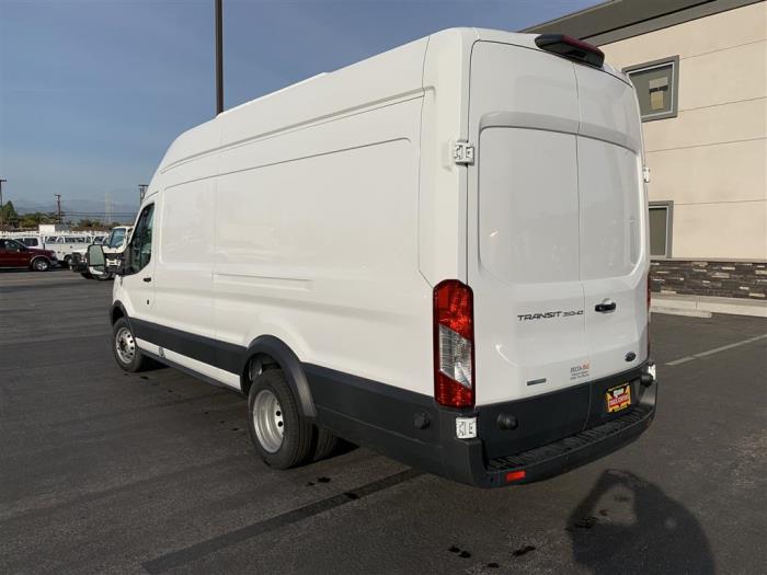 2025 Ford Transit 350 HD-4