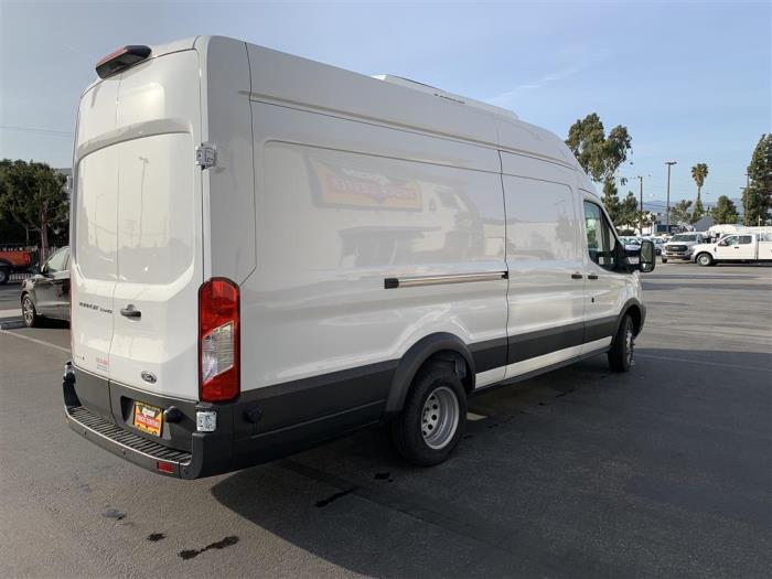 2025 Ford Transit 350 HD-6