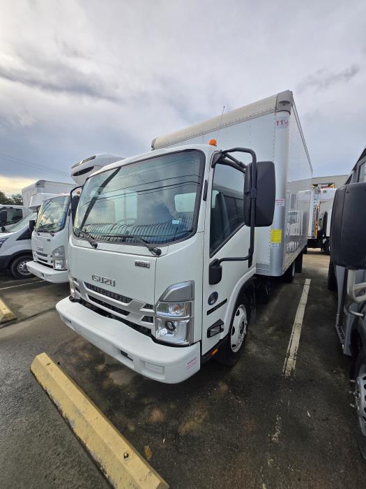 2022 Isuzu NPR-XD-1