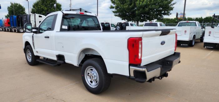 2025 Ford F-350-3