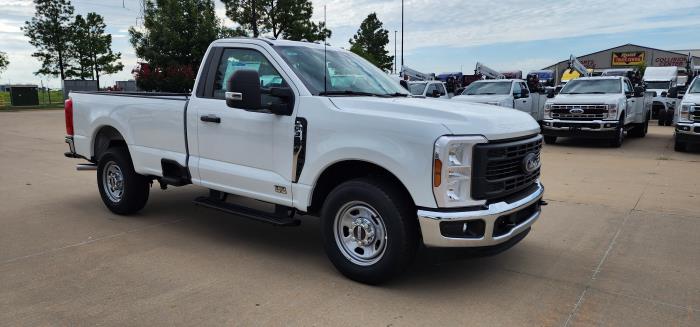 2025 Ford F-350-8
