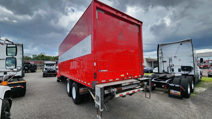 2020 Peterbilt 348-3