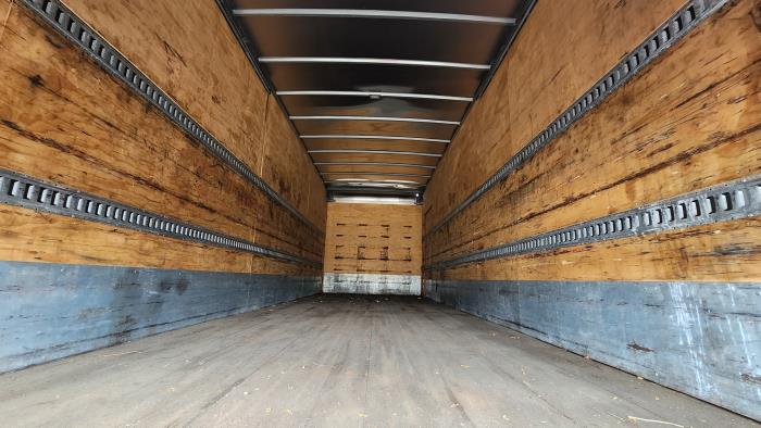 2020 Peterbilt 348-9