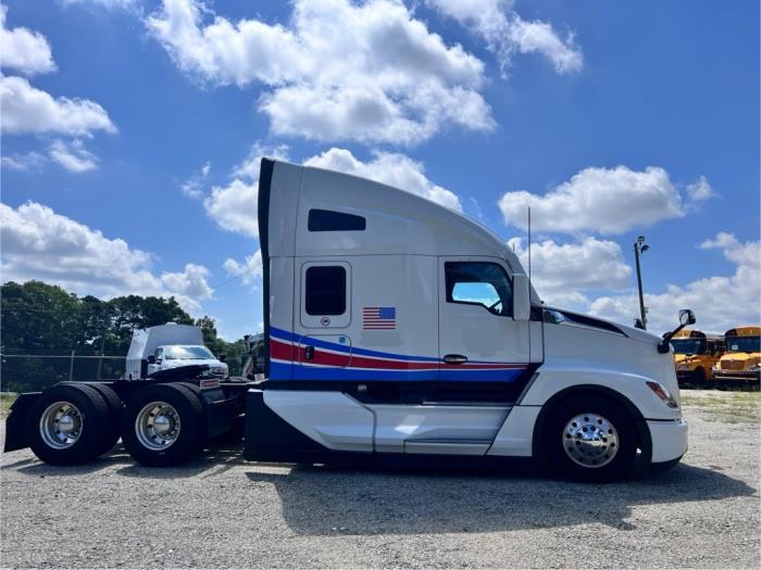 2024 Kenworth T680-10