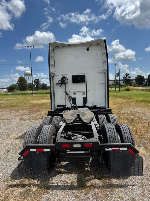 2022 Peterbilt 579-6