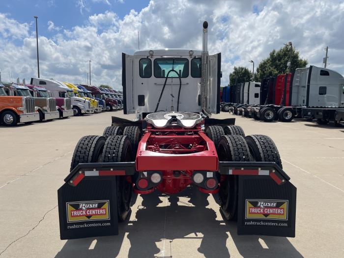 2022 Peterbilt 567-10