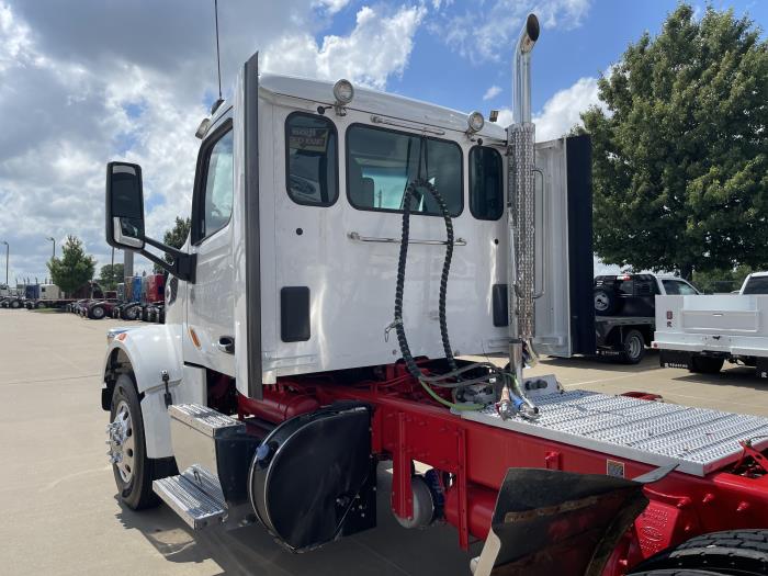 2022 Peterbilt 567-13