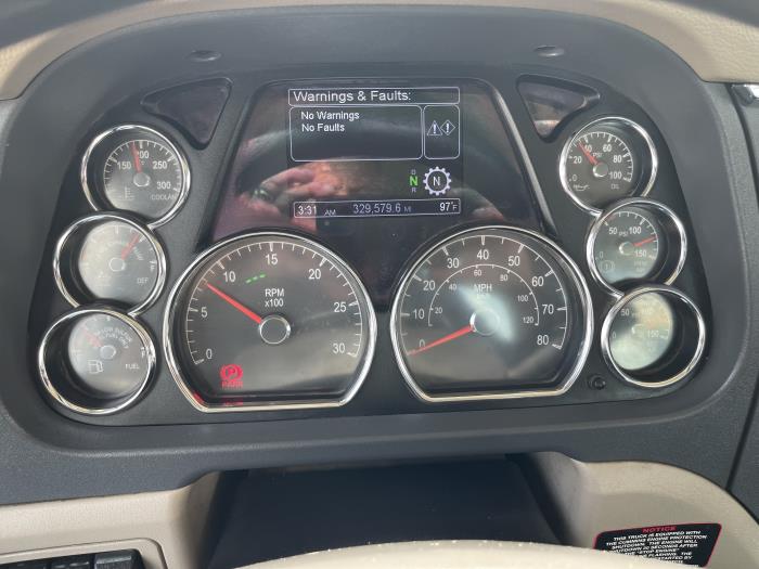 2022 Peterbilt 567-20