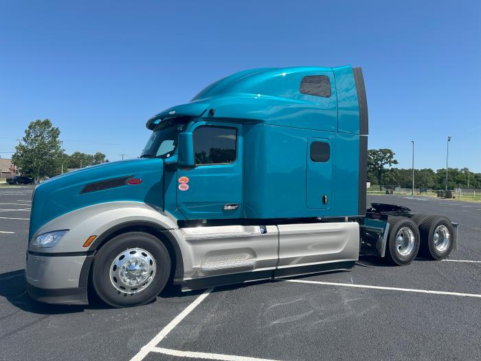 2026 Peterbilt 579-3